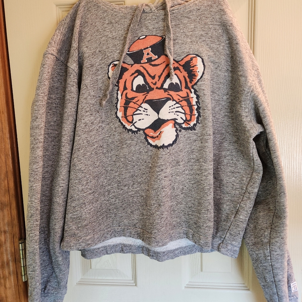 Tailgate Tiger mascot "A" cropped hoodie sweatshirt collegiate Auburn University